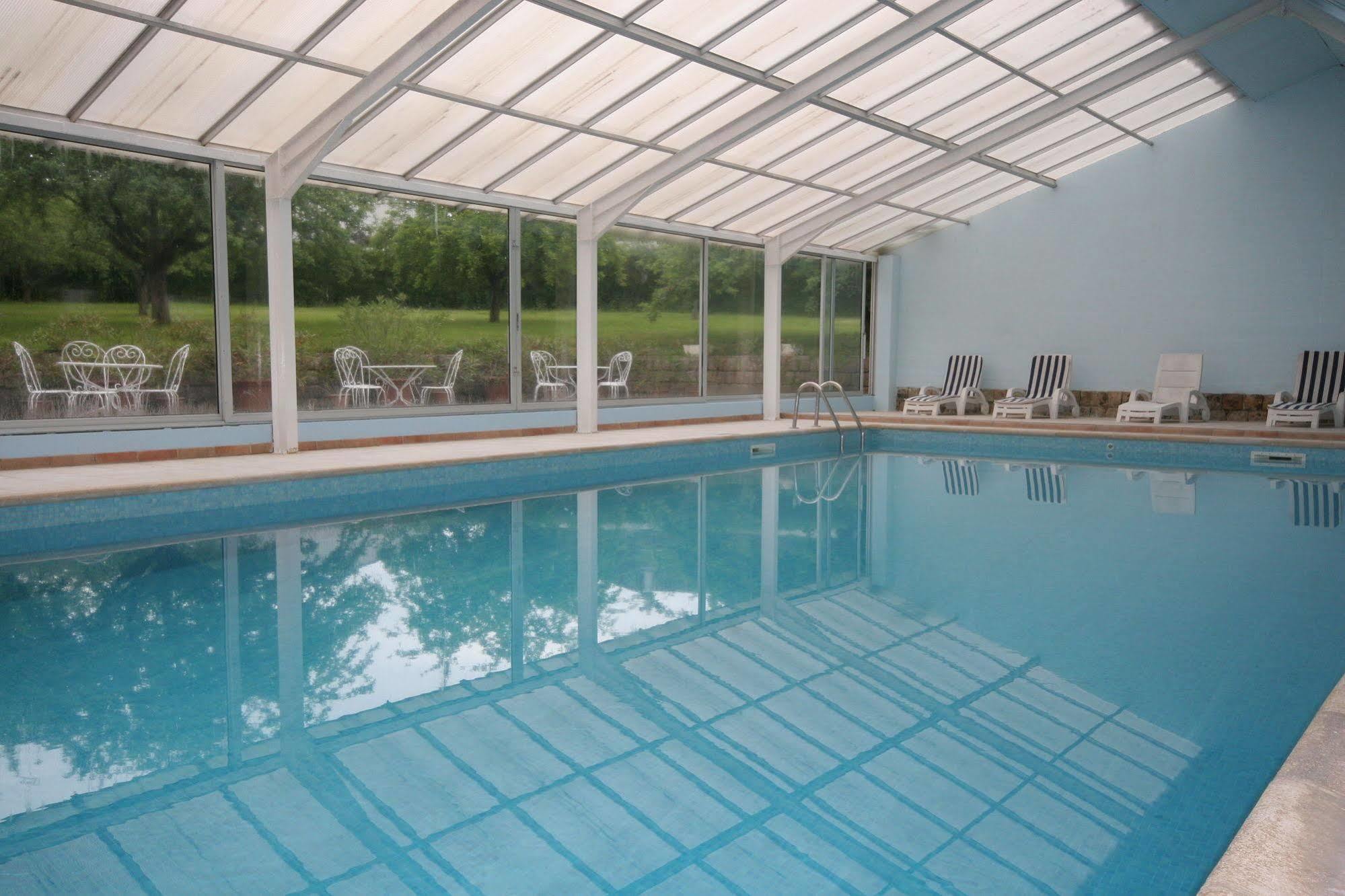 Logis Hotel Relais Paris Bale - Restaurant La Mangeoire Montieramey Εξωτερικό φωτογραφία